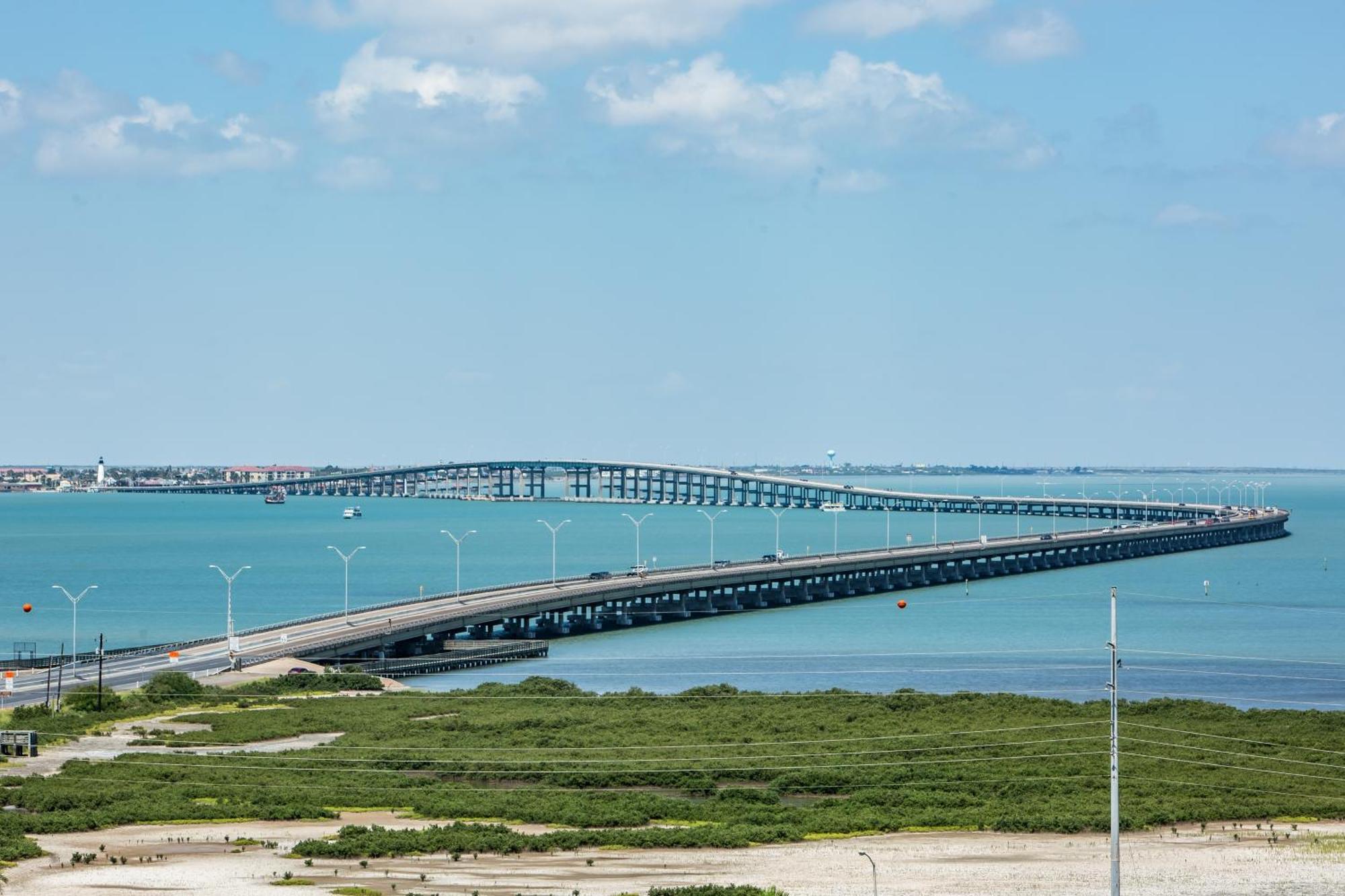 Suntide III Condominiums South Padre Island Room photo