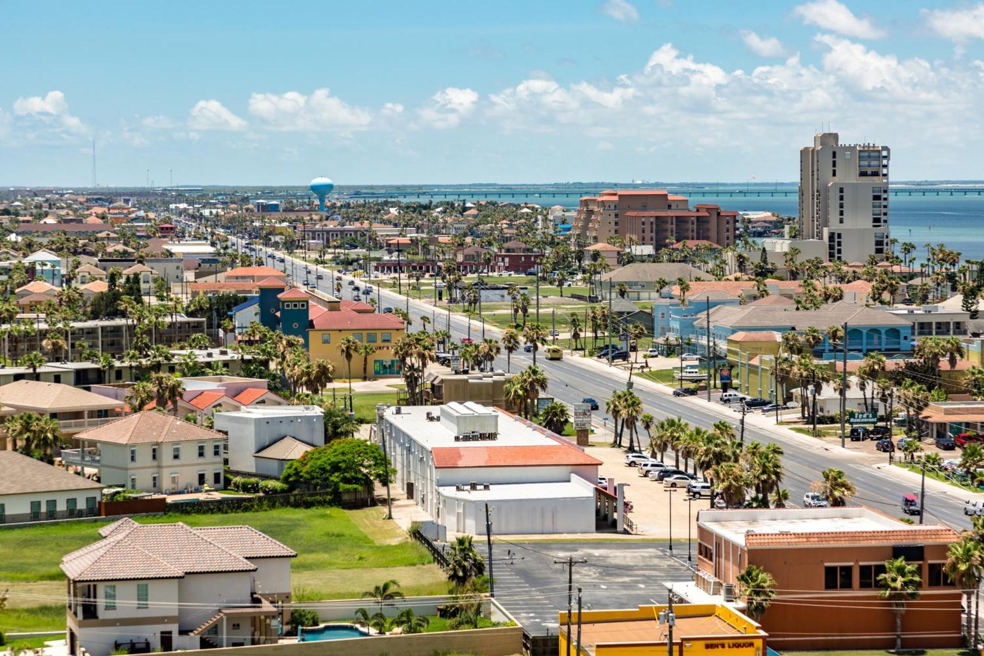 Suntide III Condominiums South Padre Island Room photo